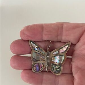 VINTAGE brooch MEXICO HAND MADE ABALONE BUTTERFLY PIN sterling